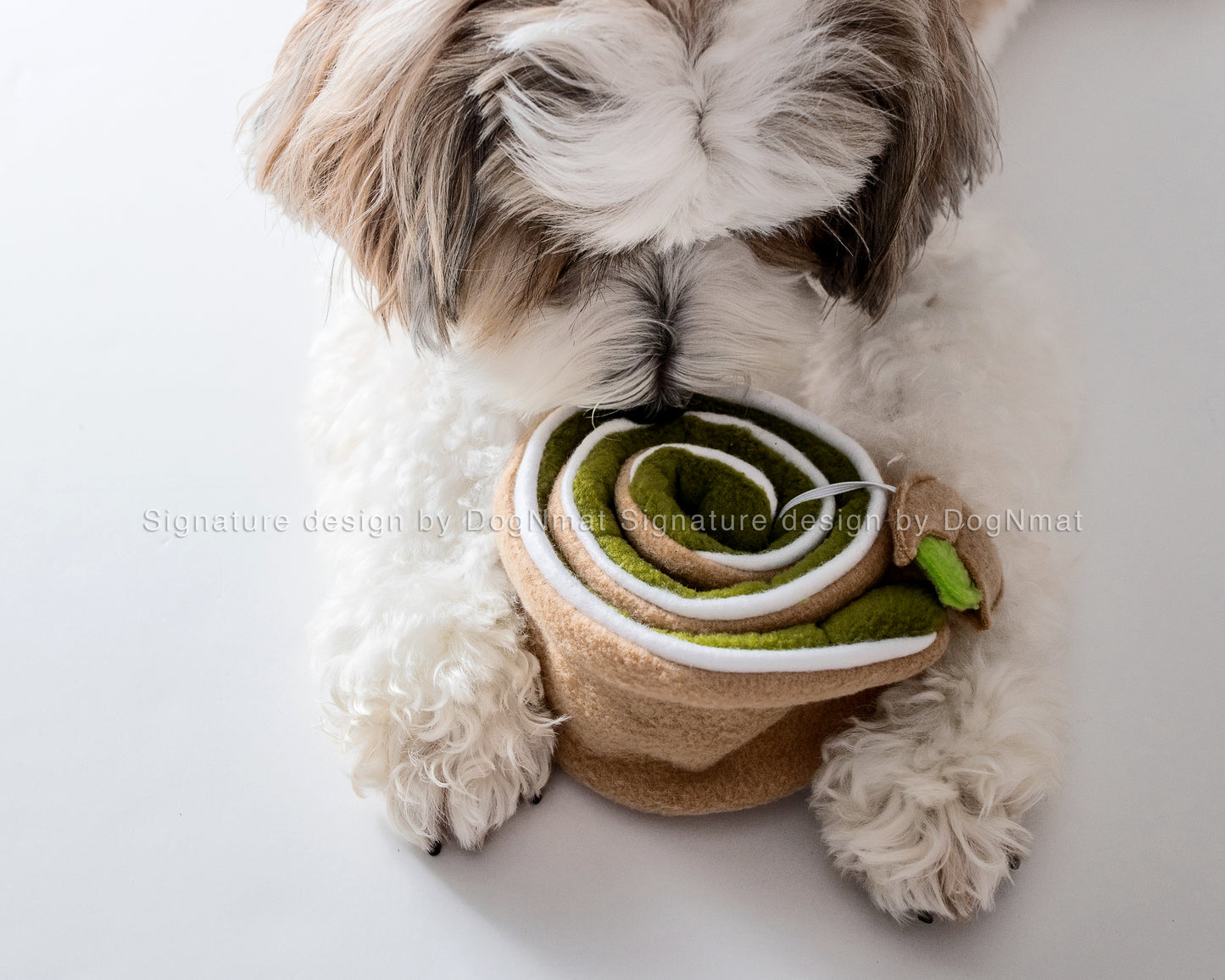 Cinnamon Roll Snuffle Mat